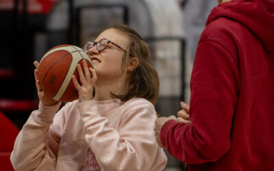 Une séance de basket inclusif